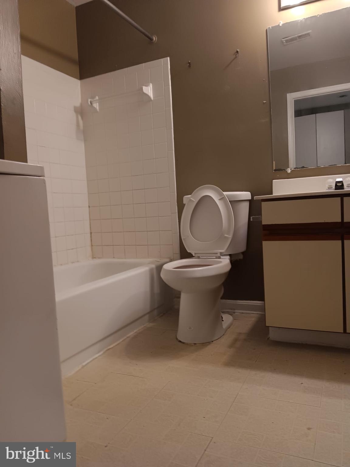 TIERS AT SILVER SPRING - Residential