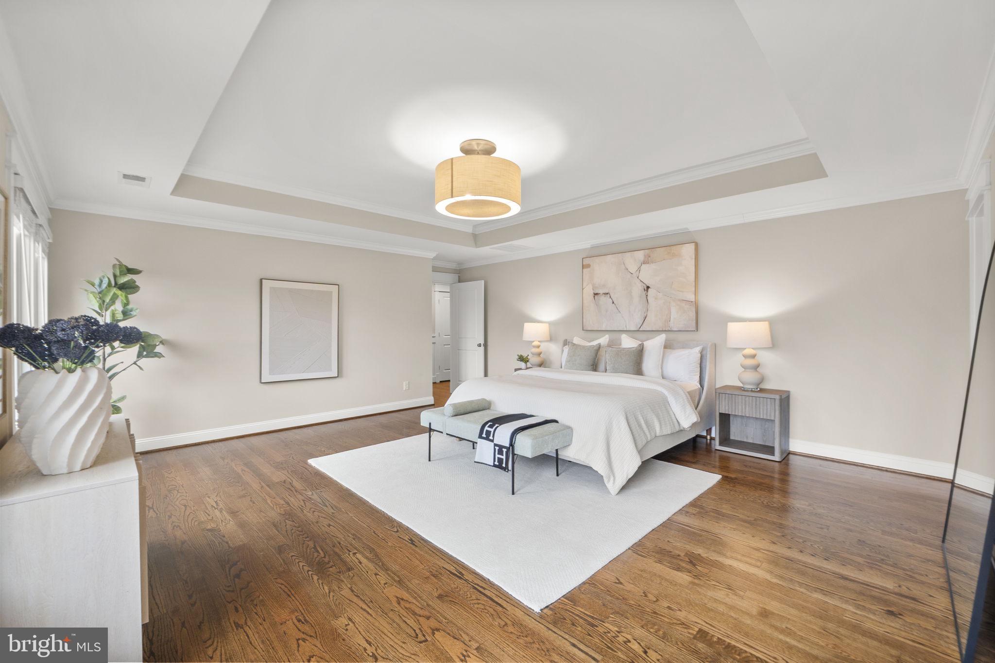 HILLSIDE MANOR - Residential