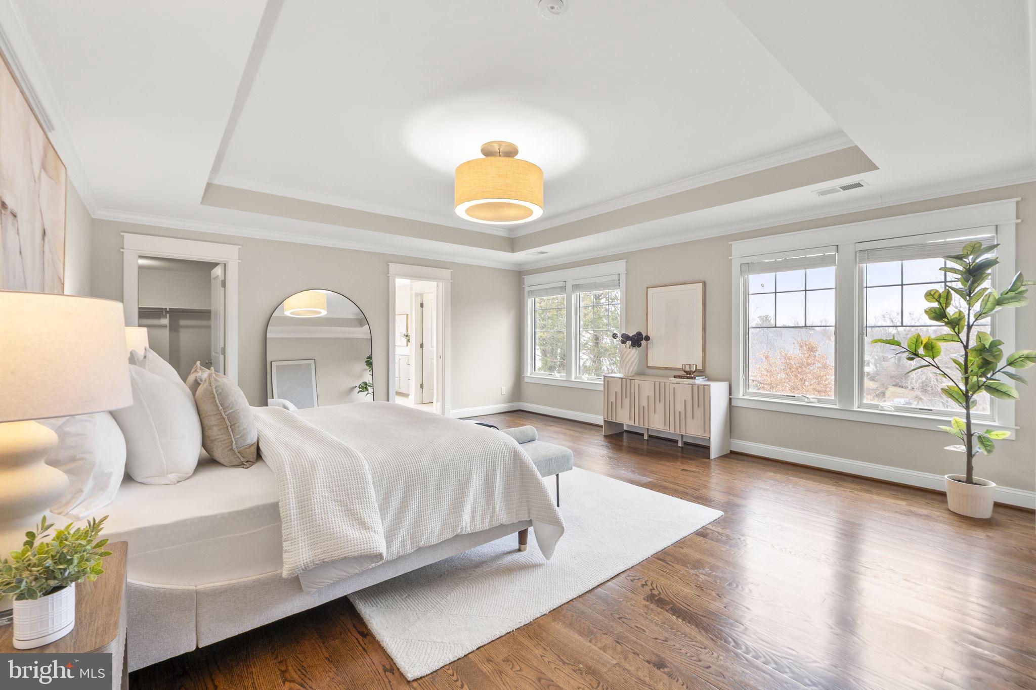 HILLSIDE MANOR - Residential