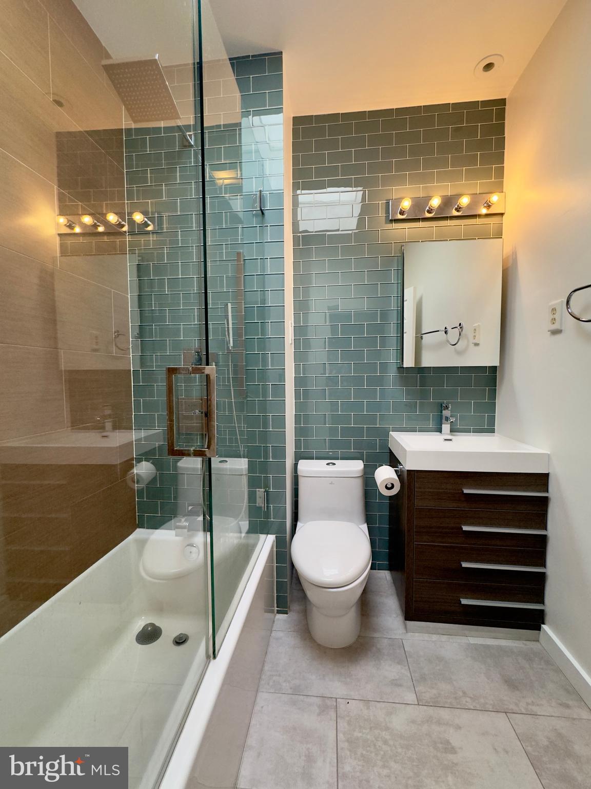 CANTON - Residential Lease