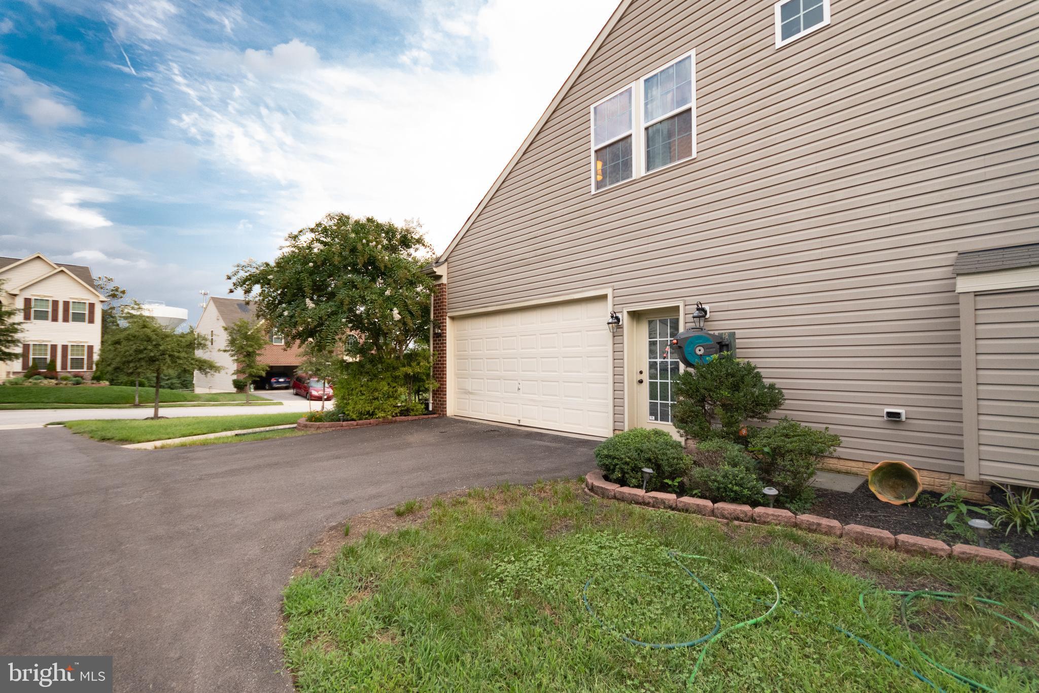 WATERBURY FOREST - Residential