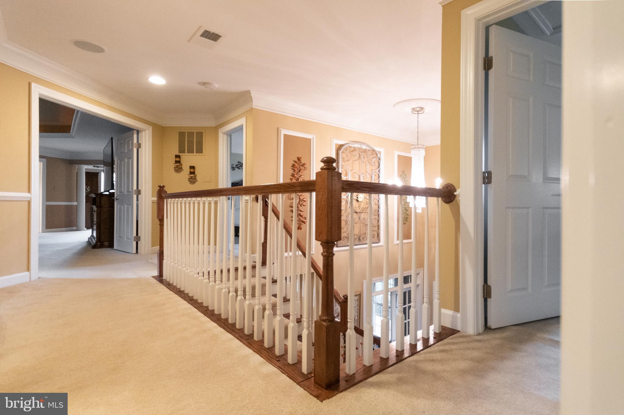 WATERBURY FOREST - Residential