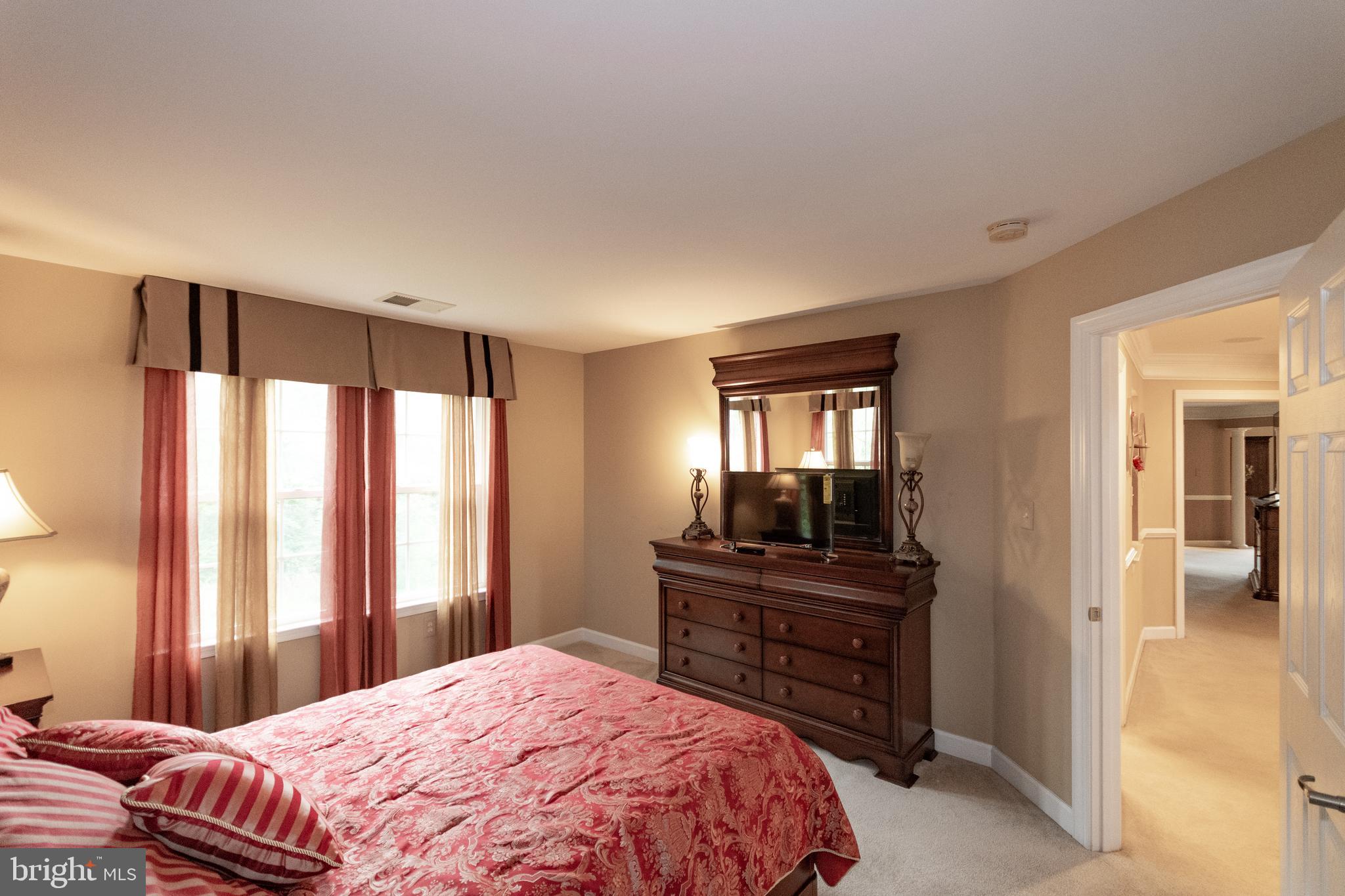 WATERBURY FOREST - Residential