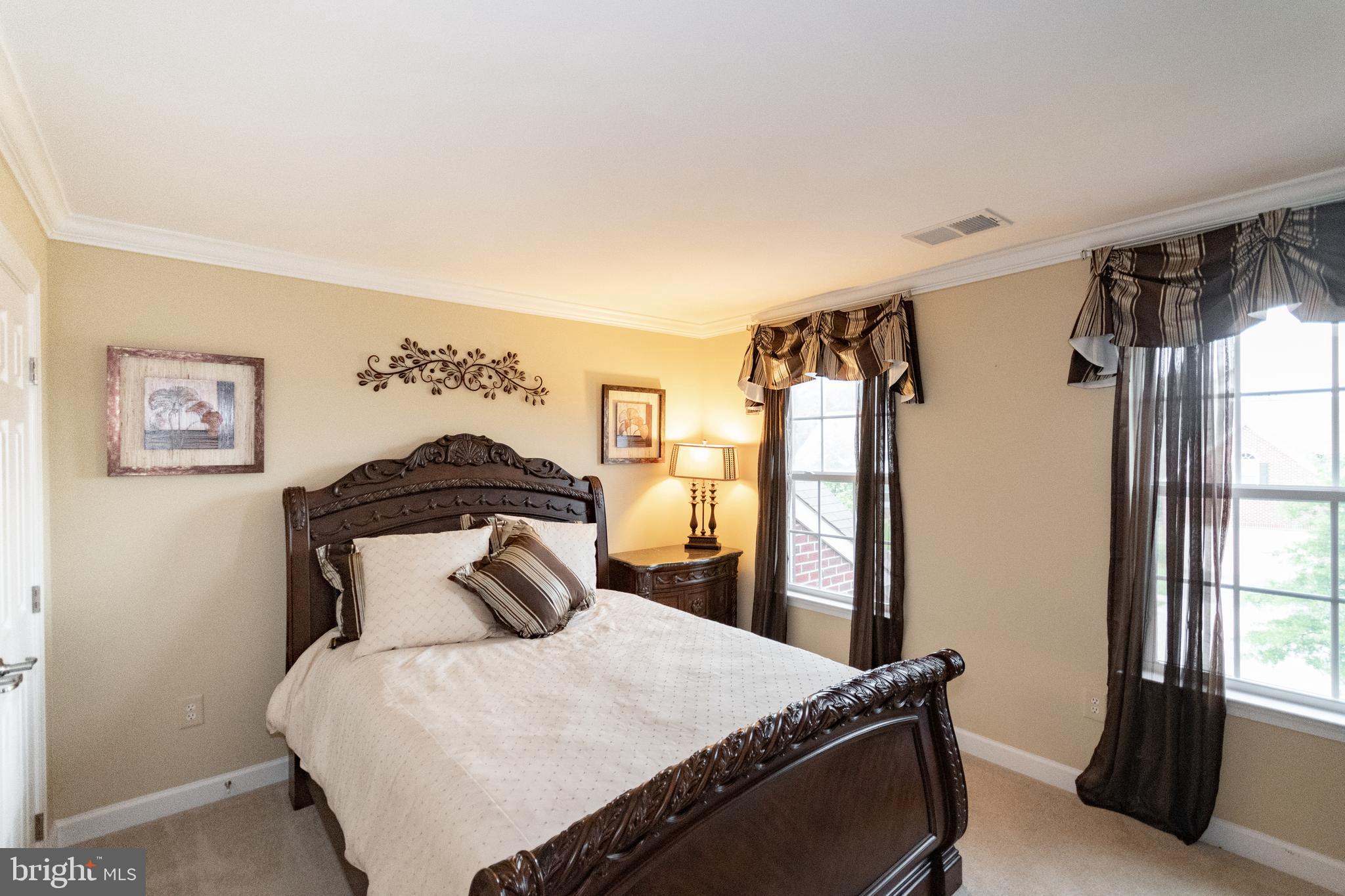 WATERBURY FOREST - Residential