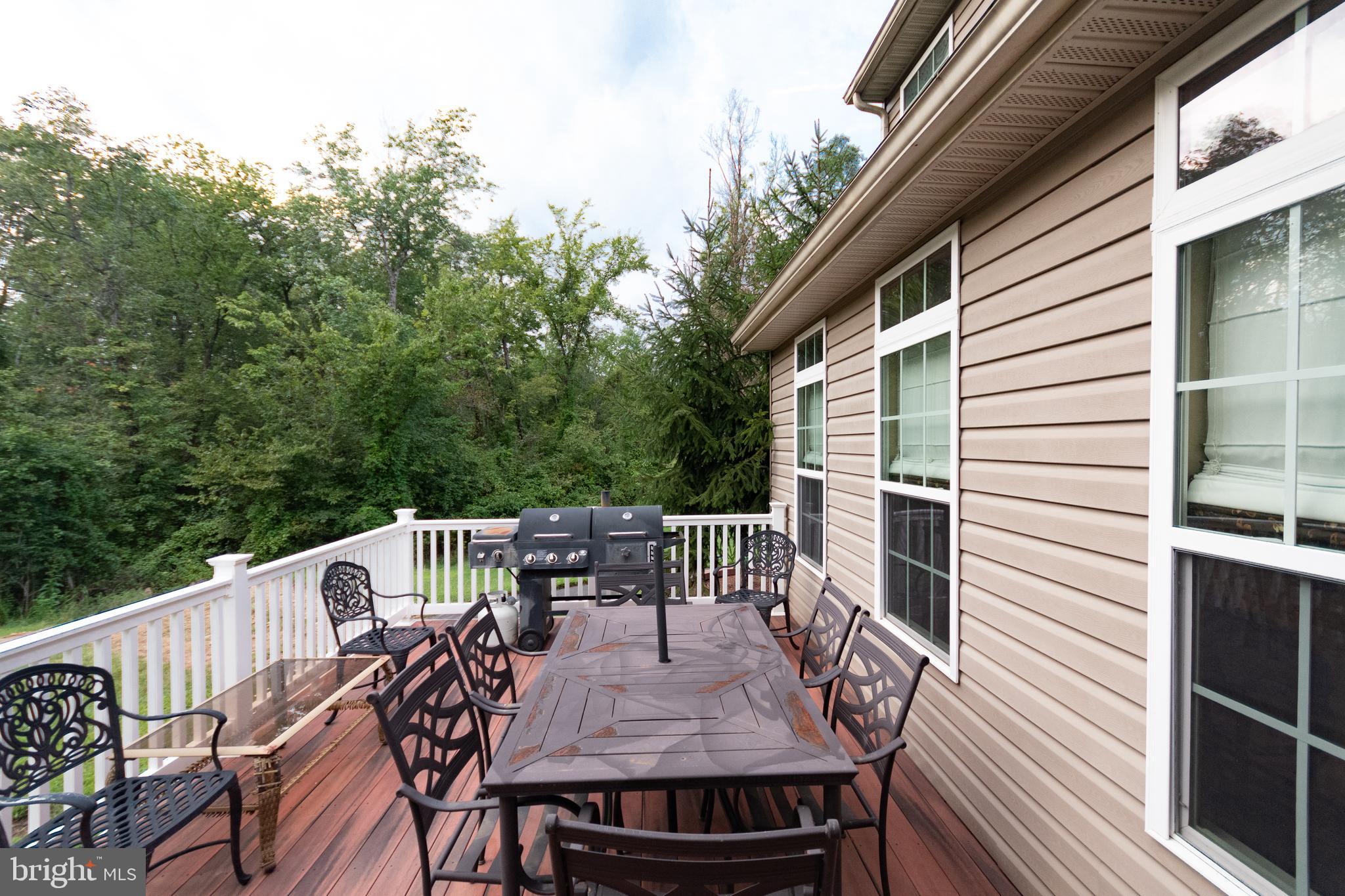 WATERBURY FOREST - Residential