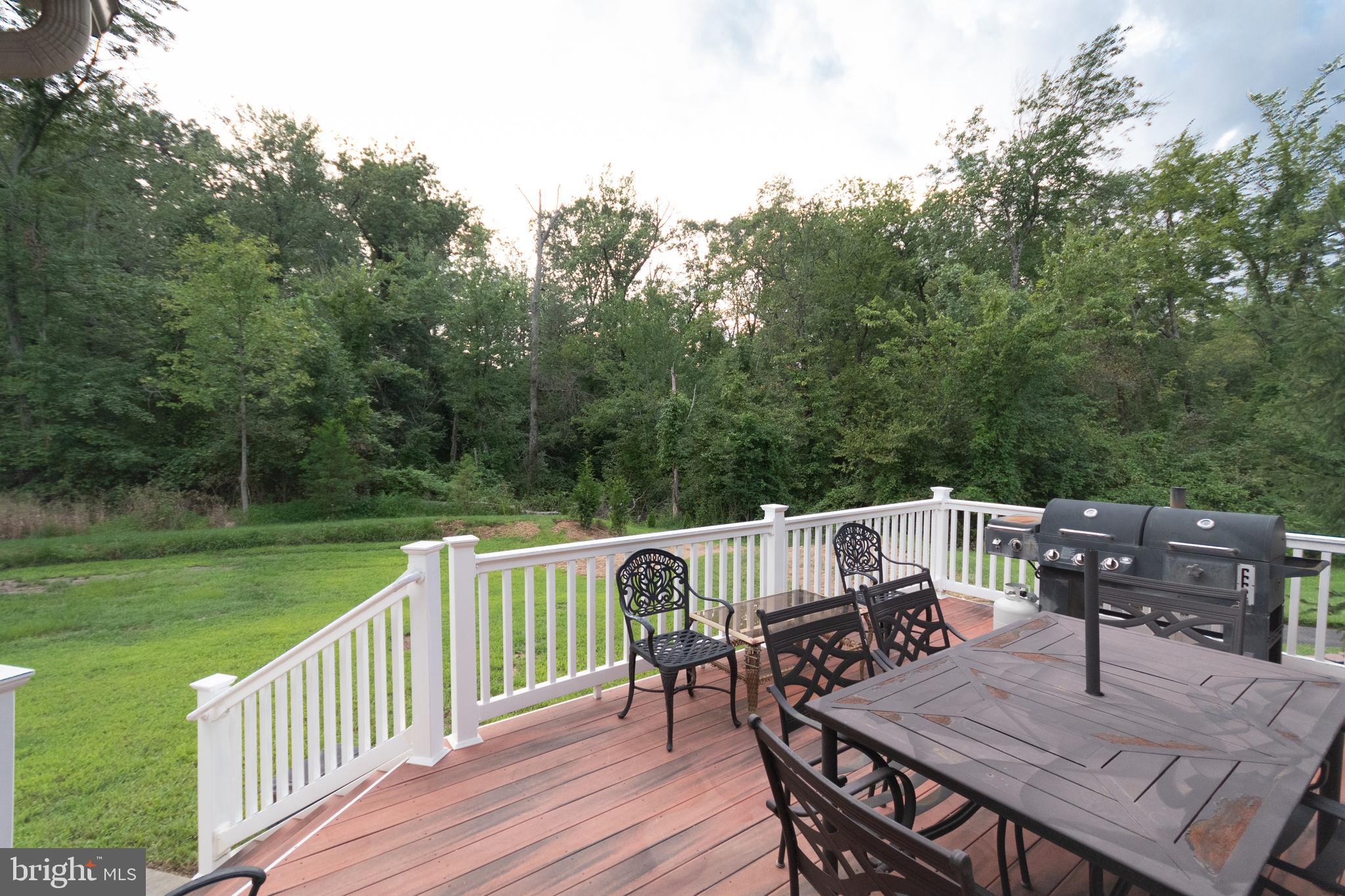 WATERBURY FOREST - Residential