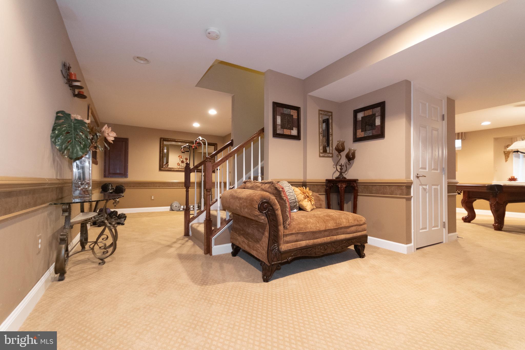 WATERBURY FOREST - Residential