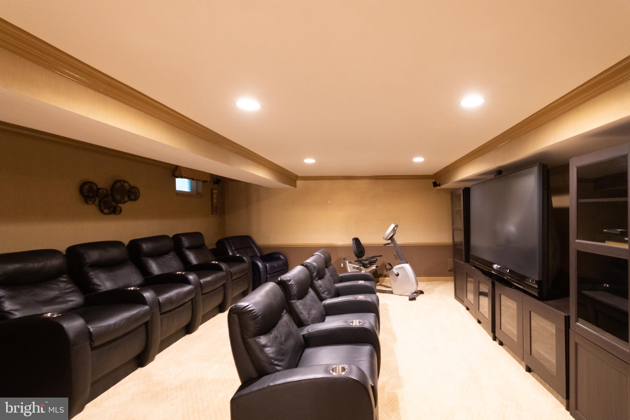 WATERBURY FOREST - Residential