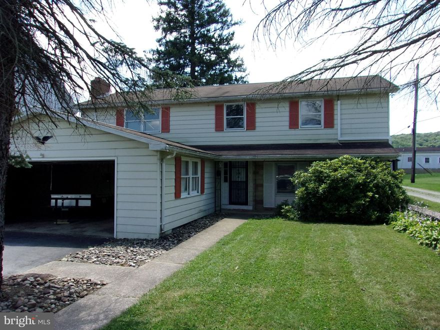 Nicely appointed home with spacious owners suite. Large family room with a fireplace, kitchen opens to the back patio perfect for grilling and entertaining. Second floor has 4 bedrooms and 2 baths featuring 1 with a jetted tub and separate shower. Attached and detached garages for plenty of storage space.