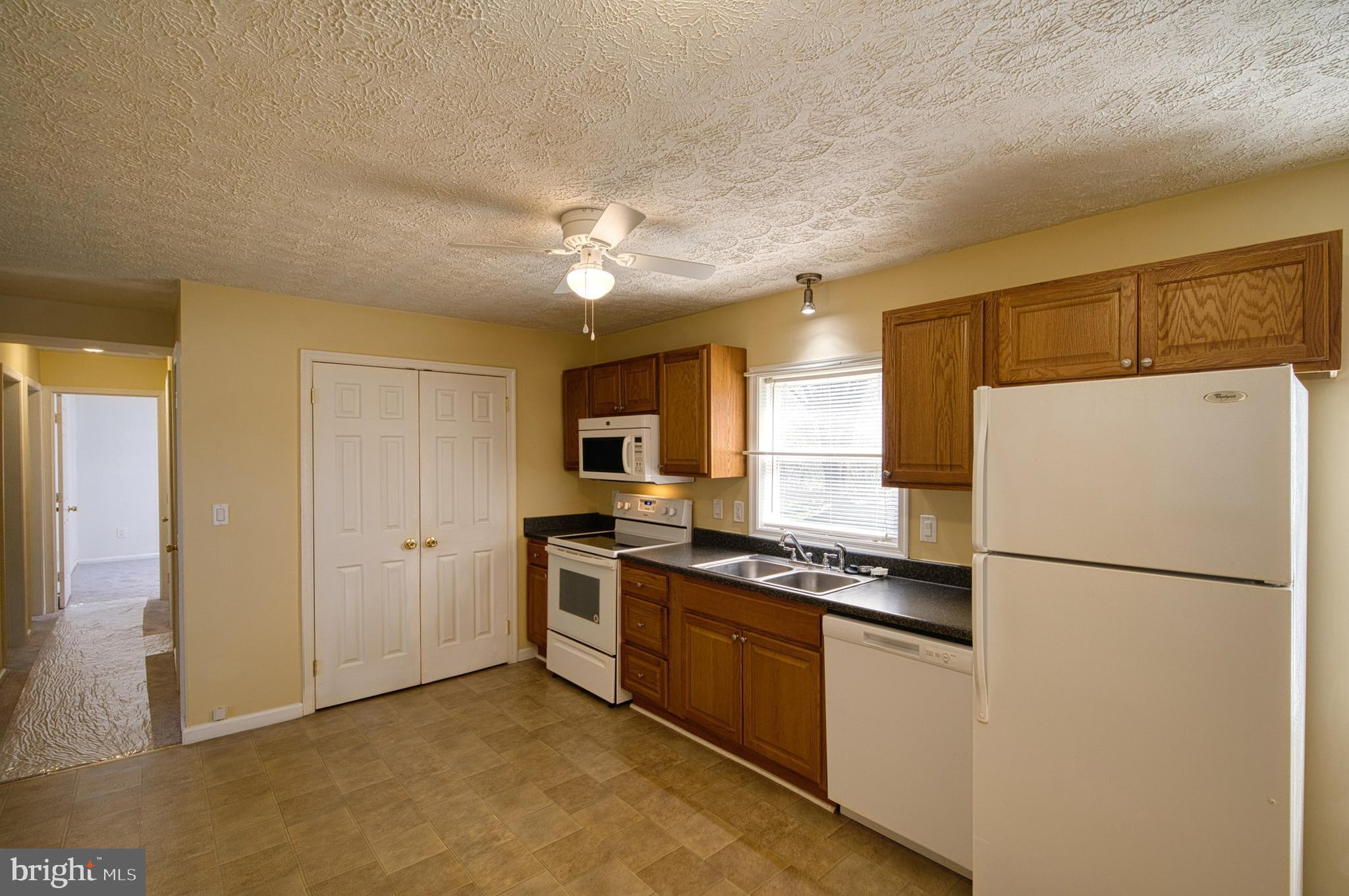 CAMELOT - Residential