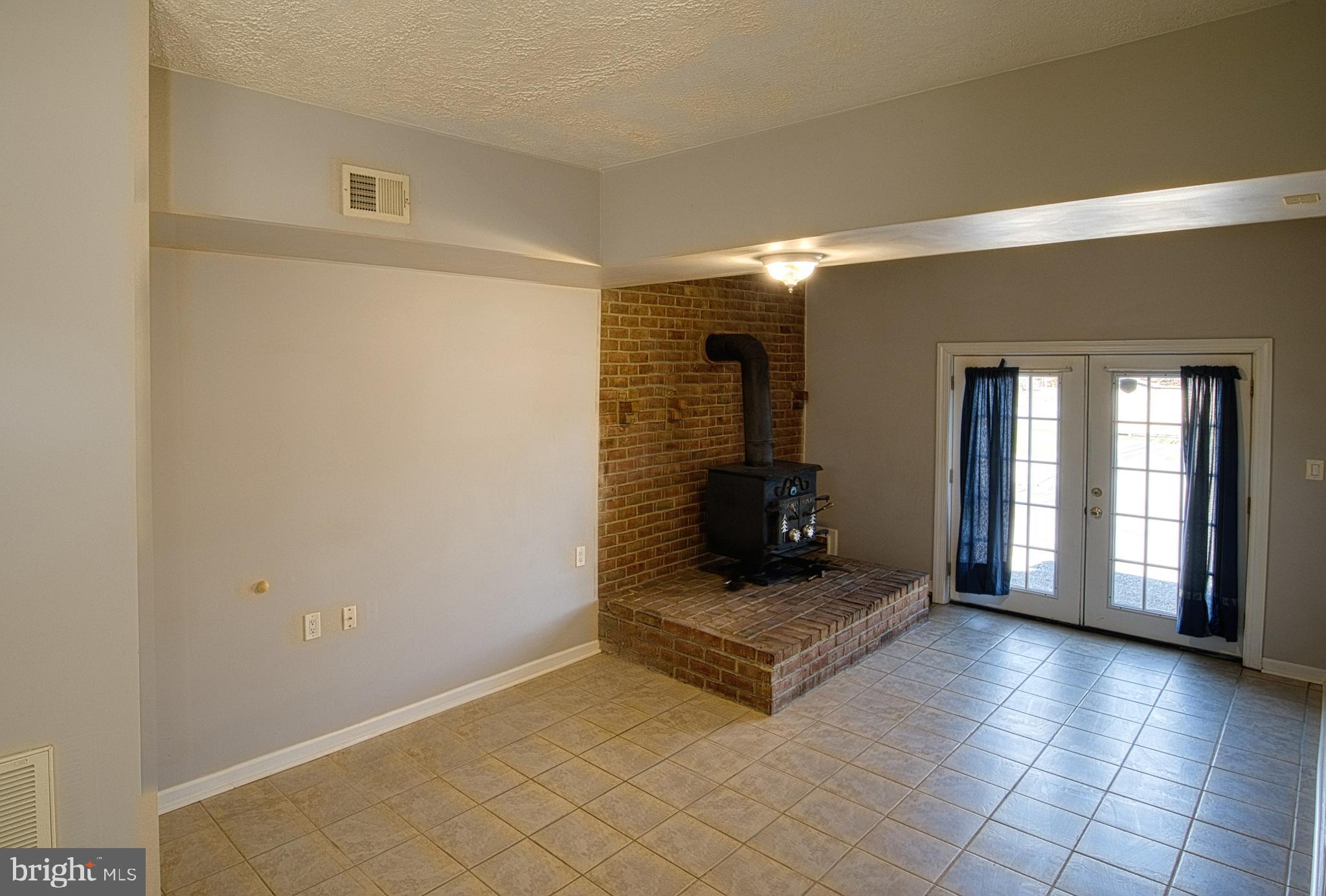 CAMELOT - Residential