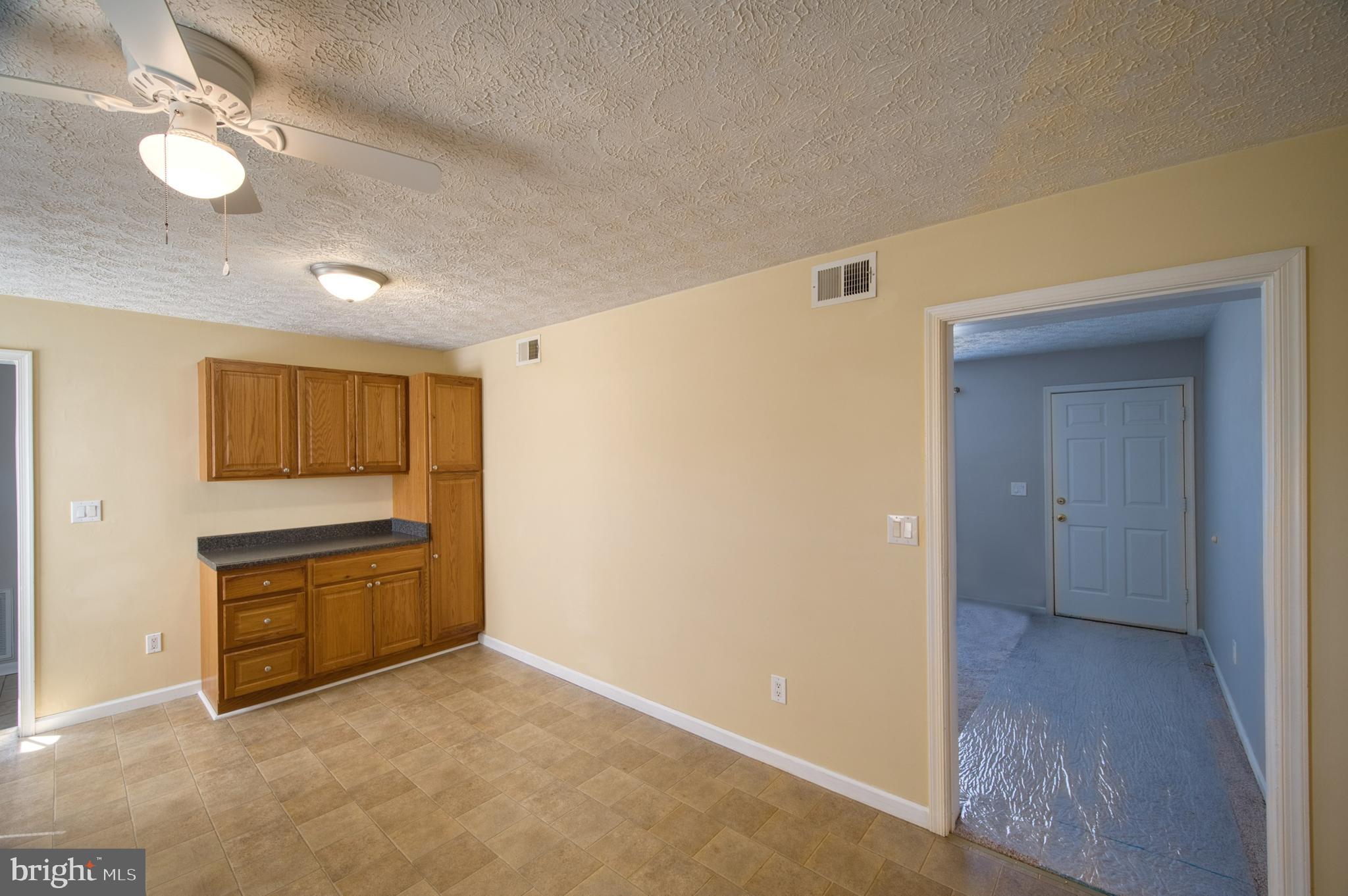 CAMELOT - Residential