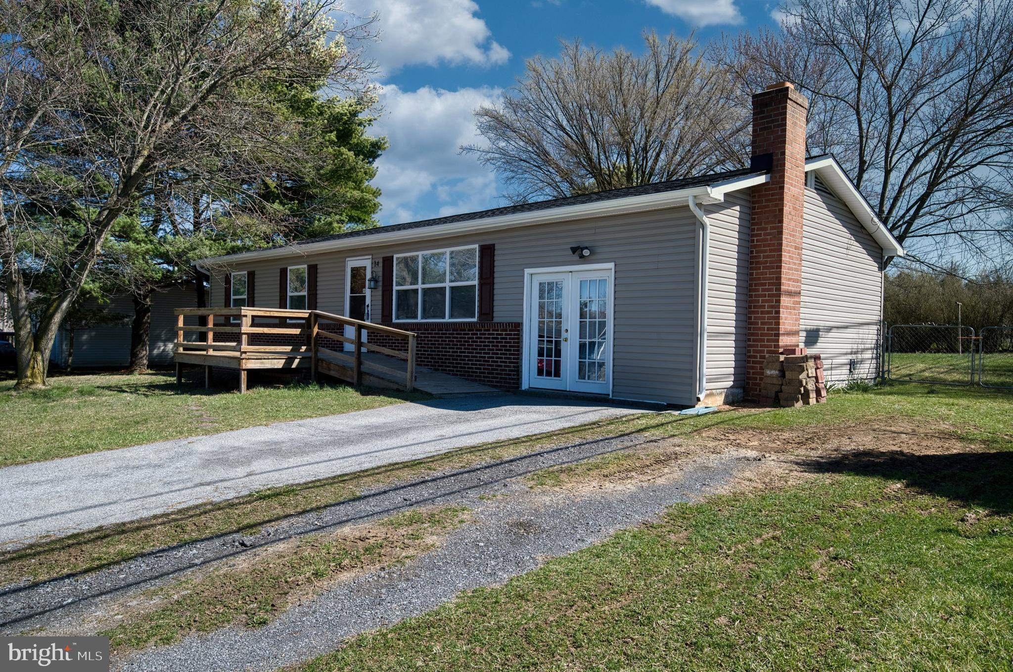 CAMELOT - Residential