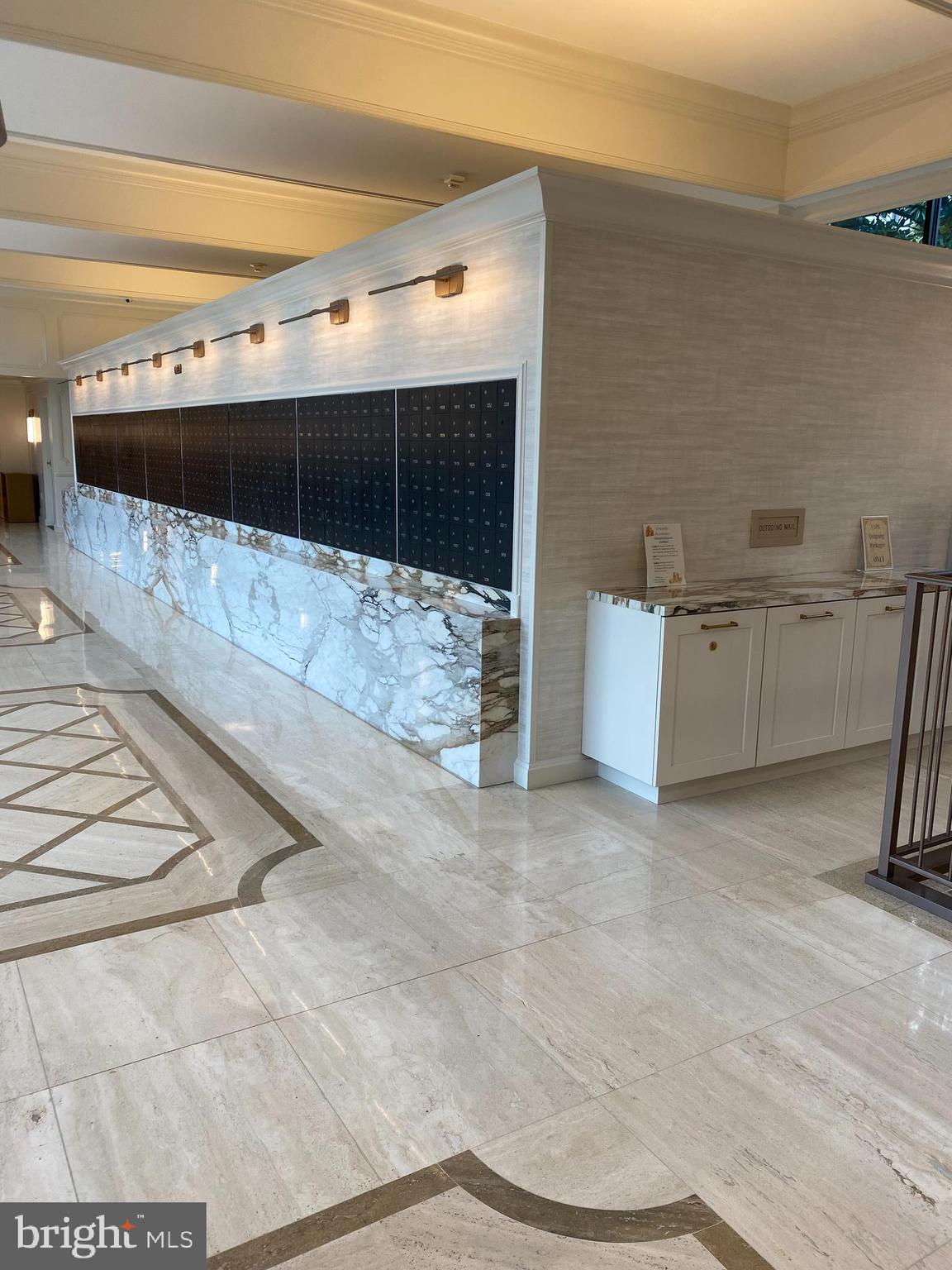 PROMENADE TOWERS - Residential Lease