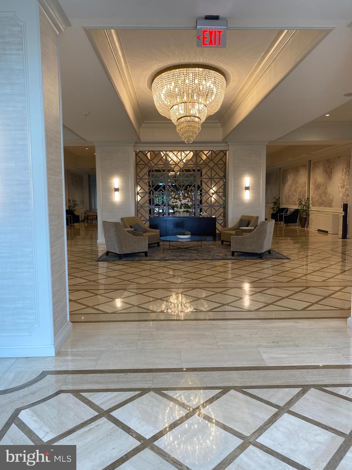 PROMENADE TOWERS - Residential Lease