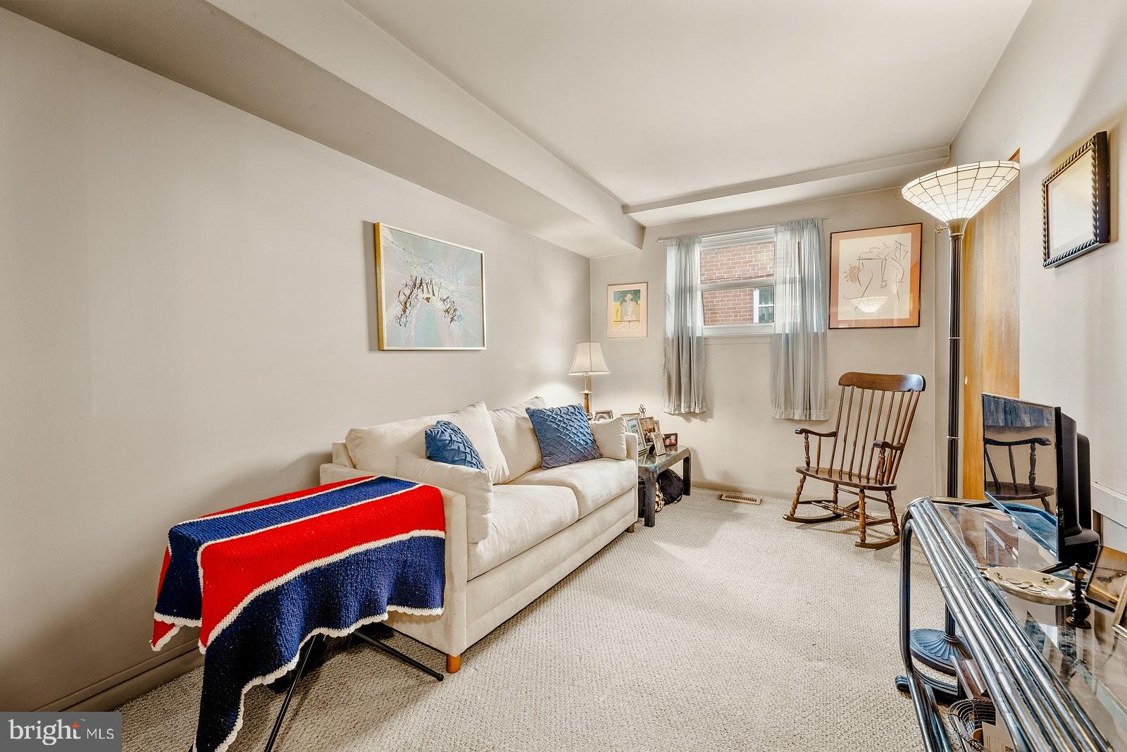 TORRESDALE (EAST) - Residential Income