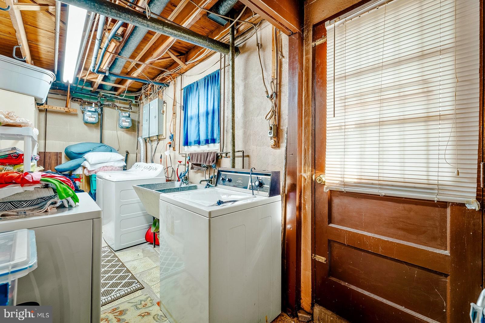 TORRESDALE (EAST) - Residential Income