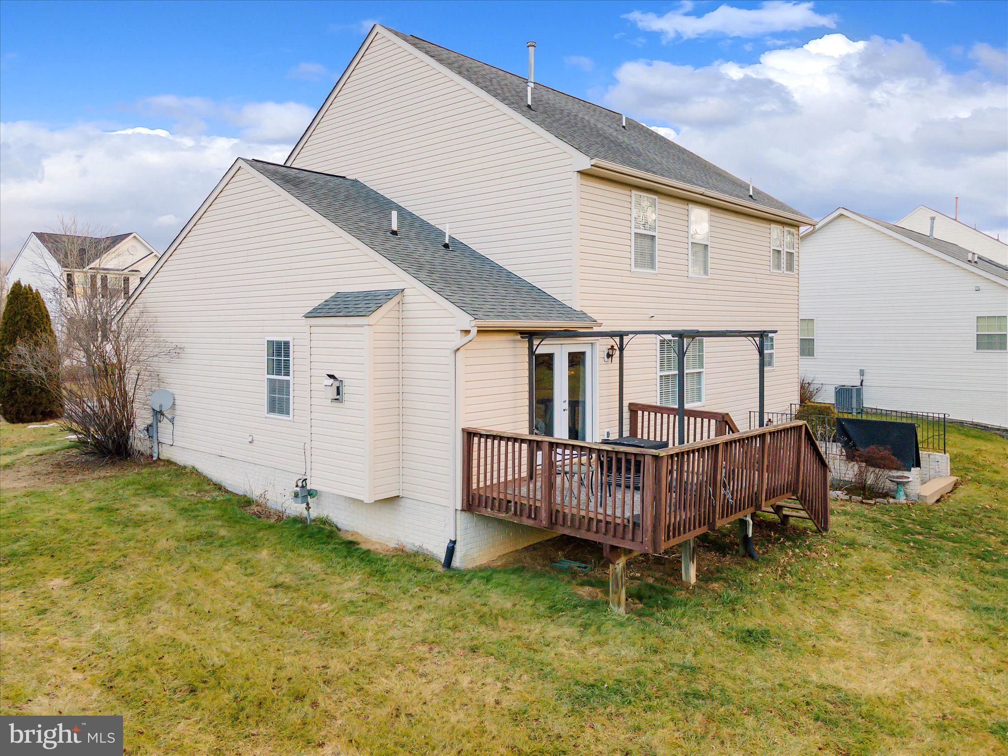 STONEBRIDGE - Residential