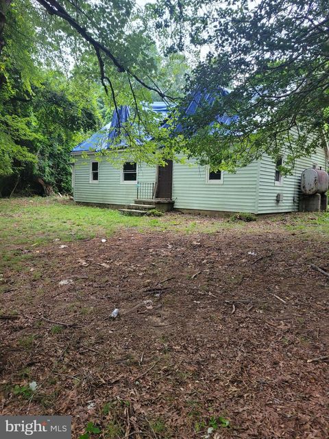 16905 EAGLE HARBOR ROAD AQUASCO MD 20608
