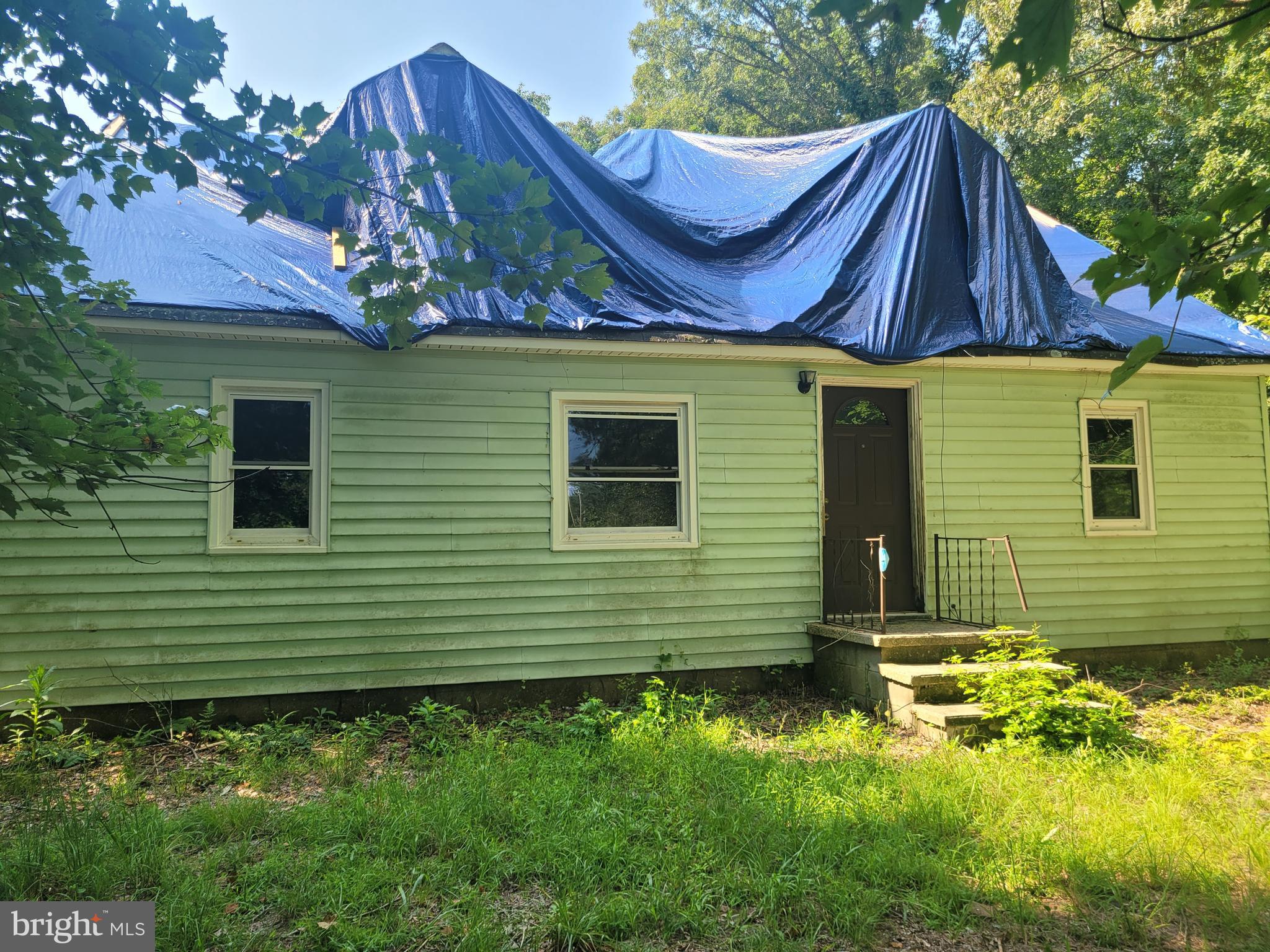 16905 EAGLE HARBOR ROAD