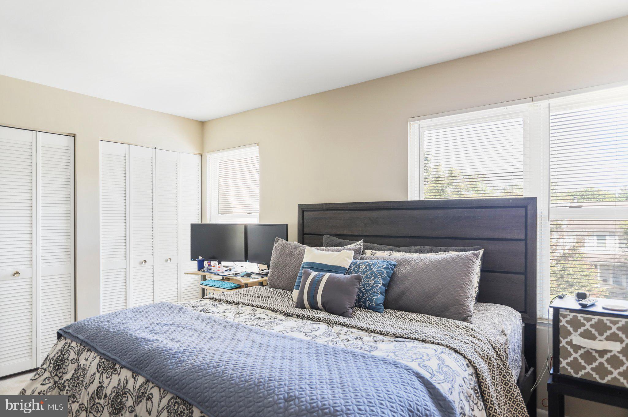 SENECA PARK - Residential