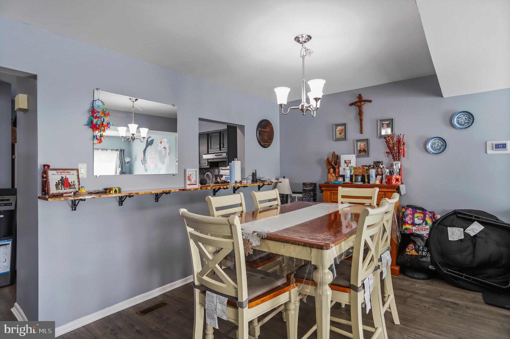 SENECA PARK - Residential