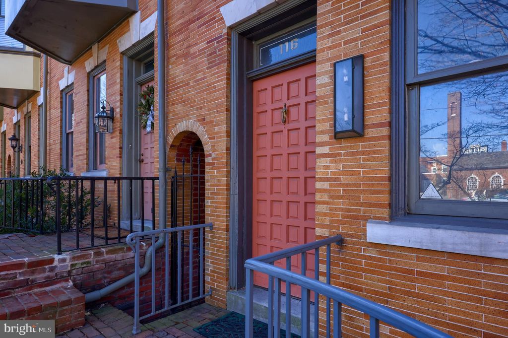 Photo of 116 E VINE ST, LANCASTER, PA 17602 (MLS # PALA2037806)