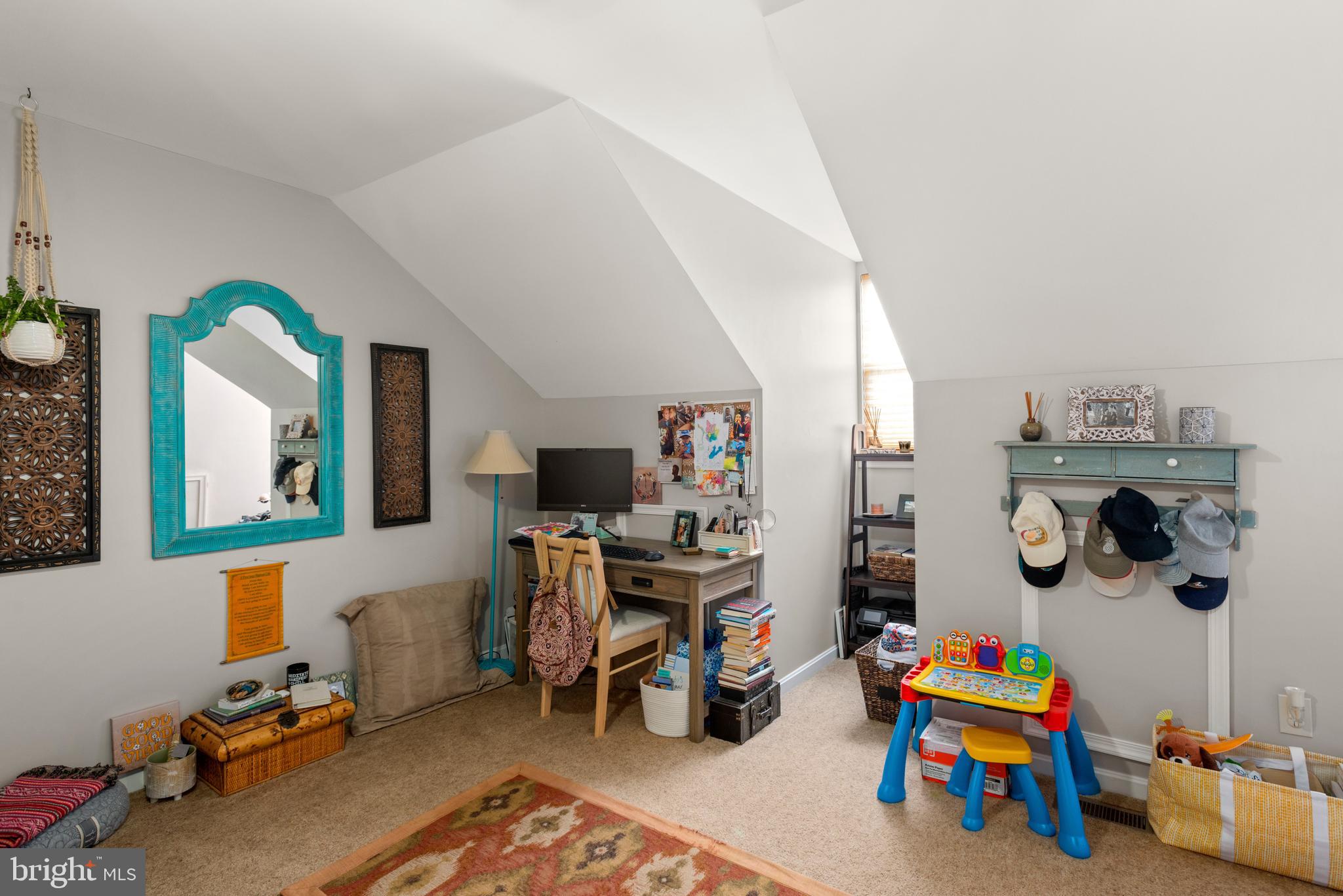 RIDGELEIGH - Residential