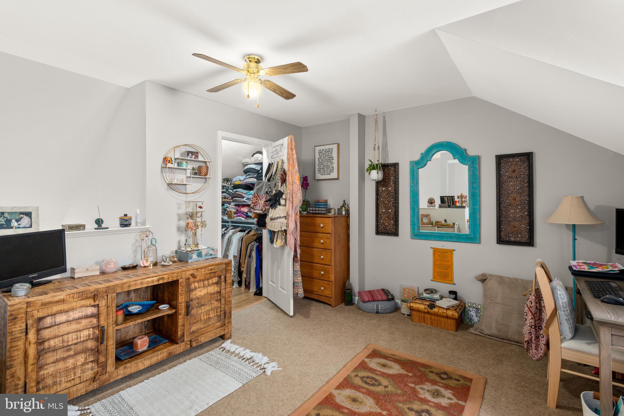 RIDGELEIGH - Residential