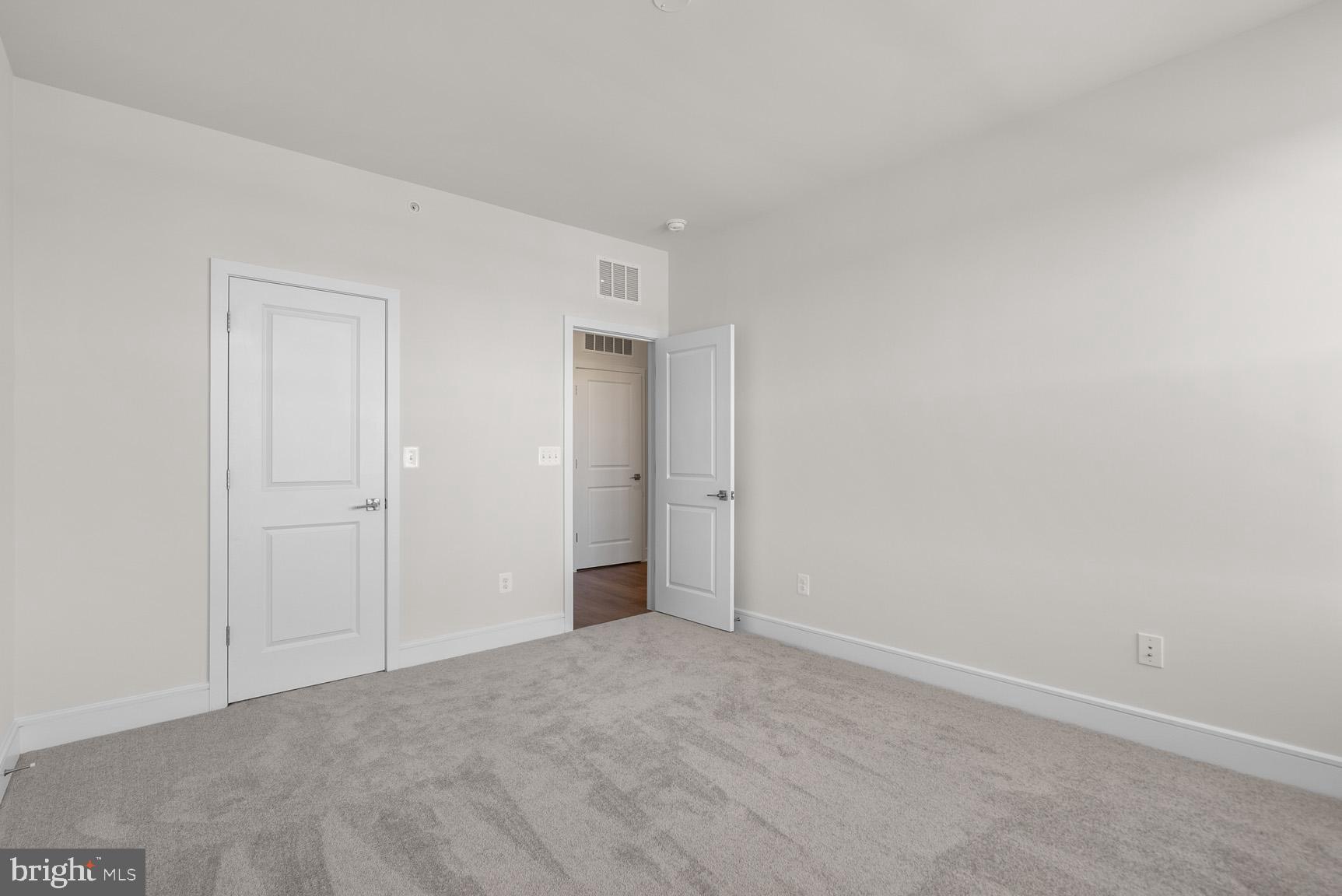 DEMOTT & SILVER - Residential