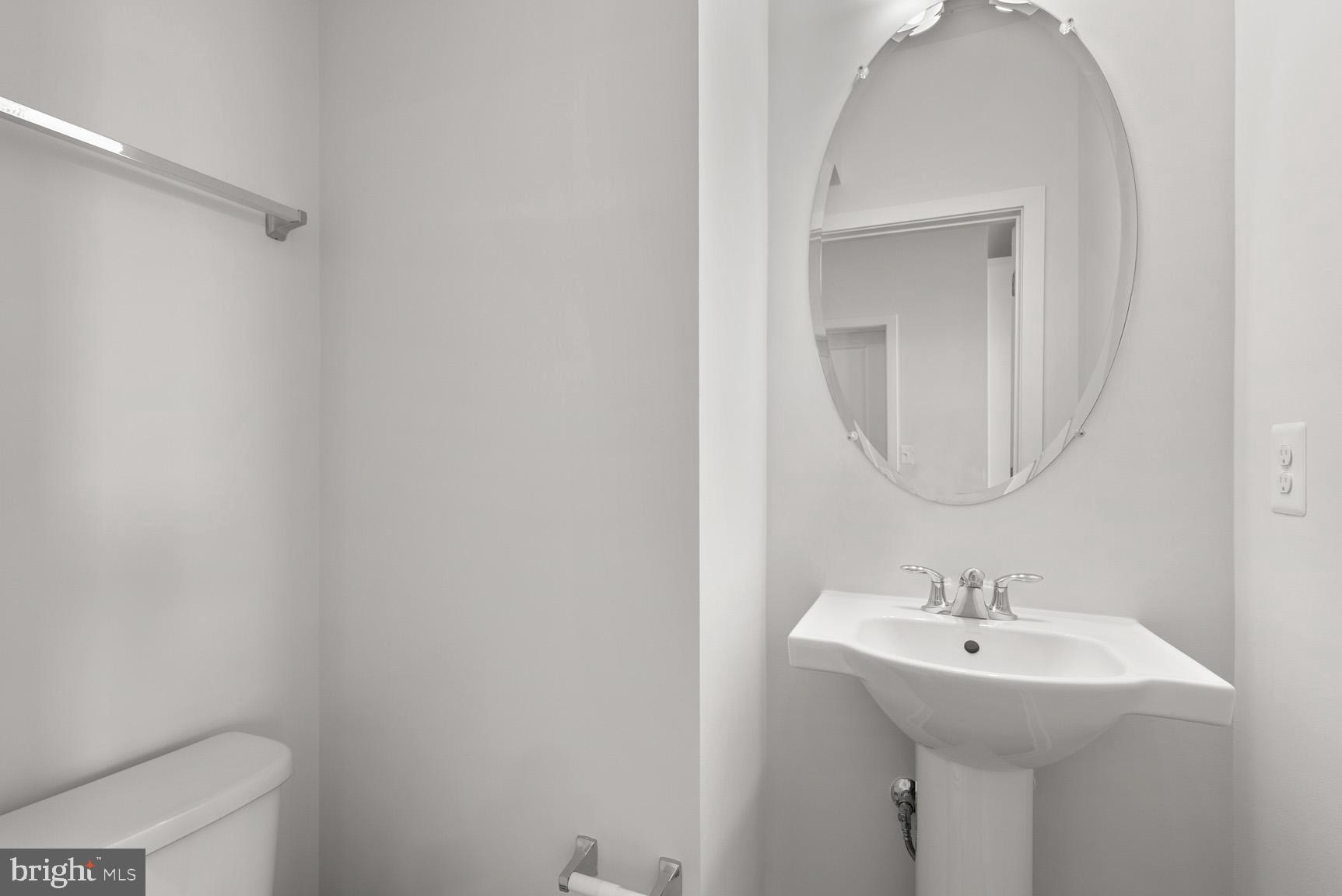 DEMOTT & SILVER - Residential