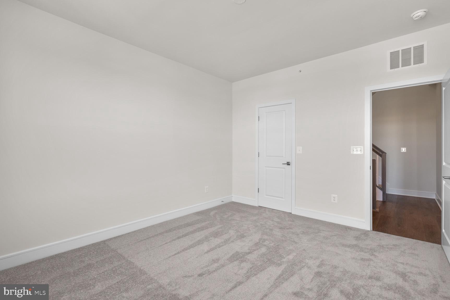 DEMOTT & SILVER - Residential