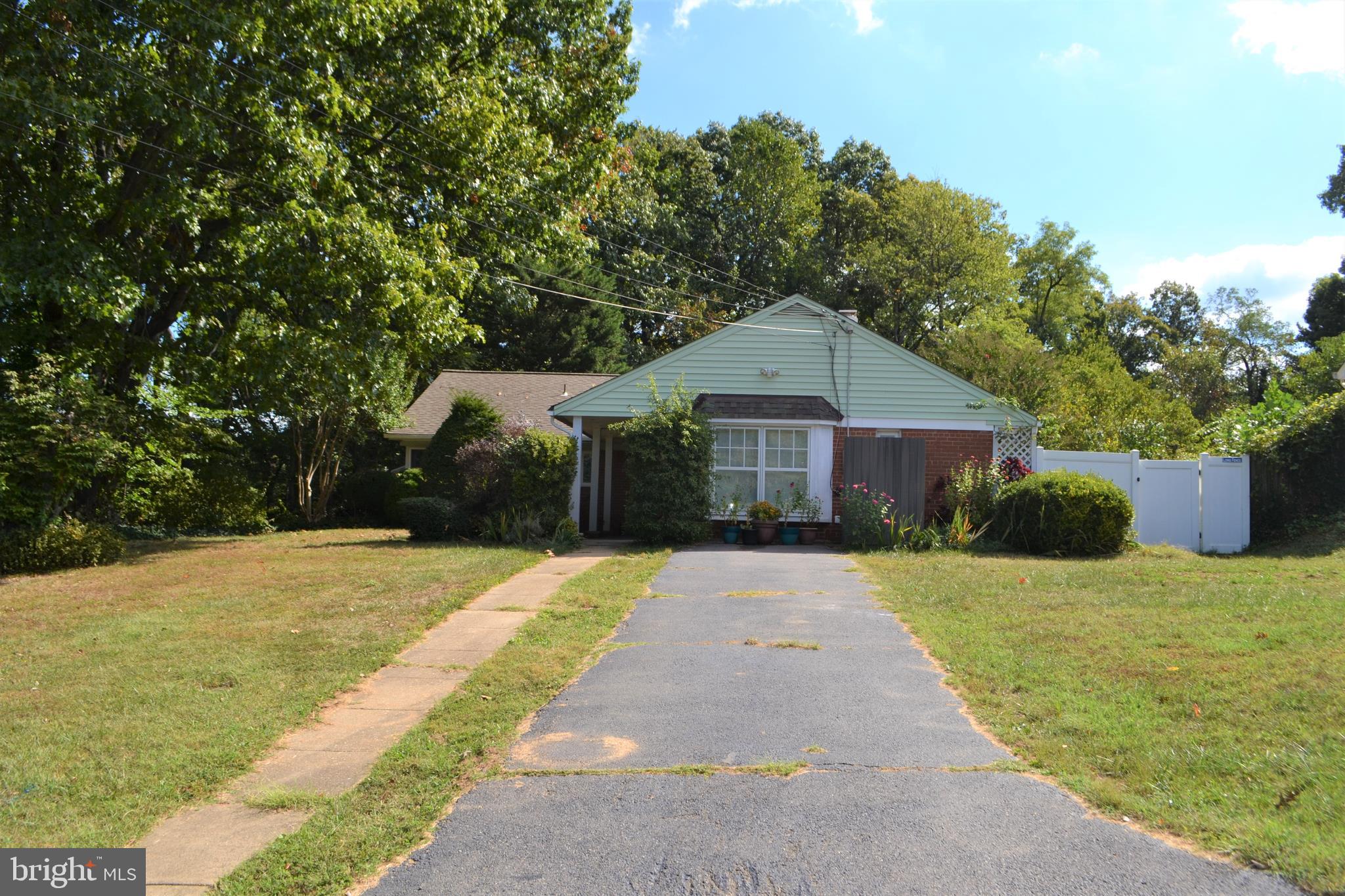 BARCROFT HILLS - Residential Lease