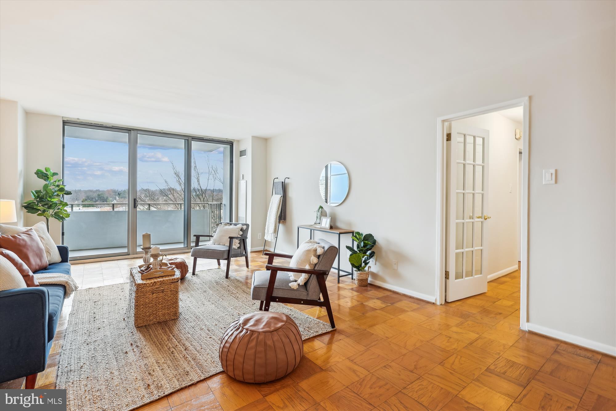 THE KENWOOD - Residential