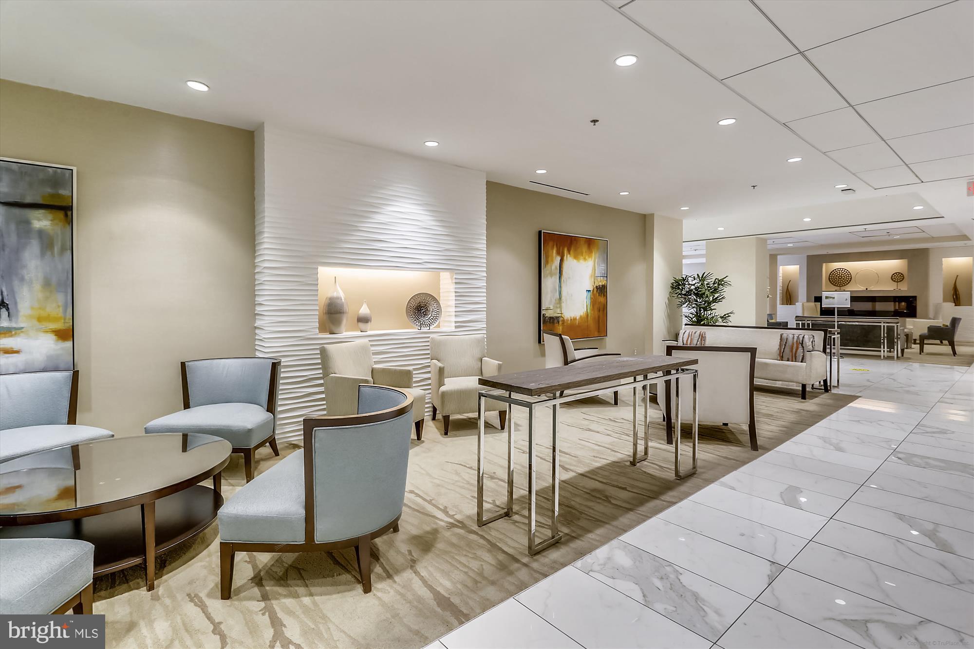 THE KENWOOD - Residential