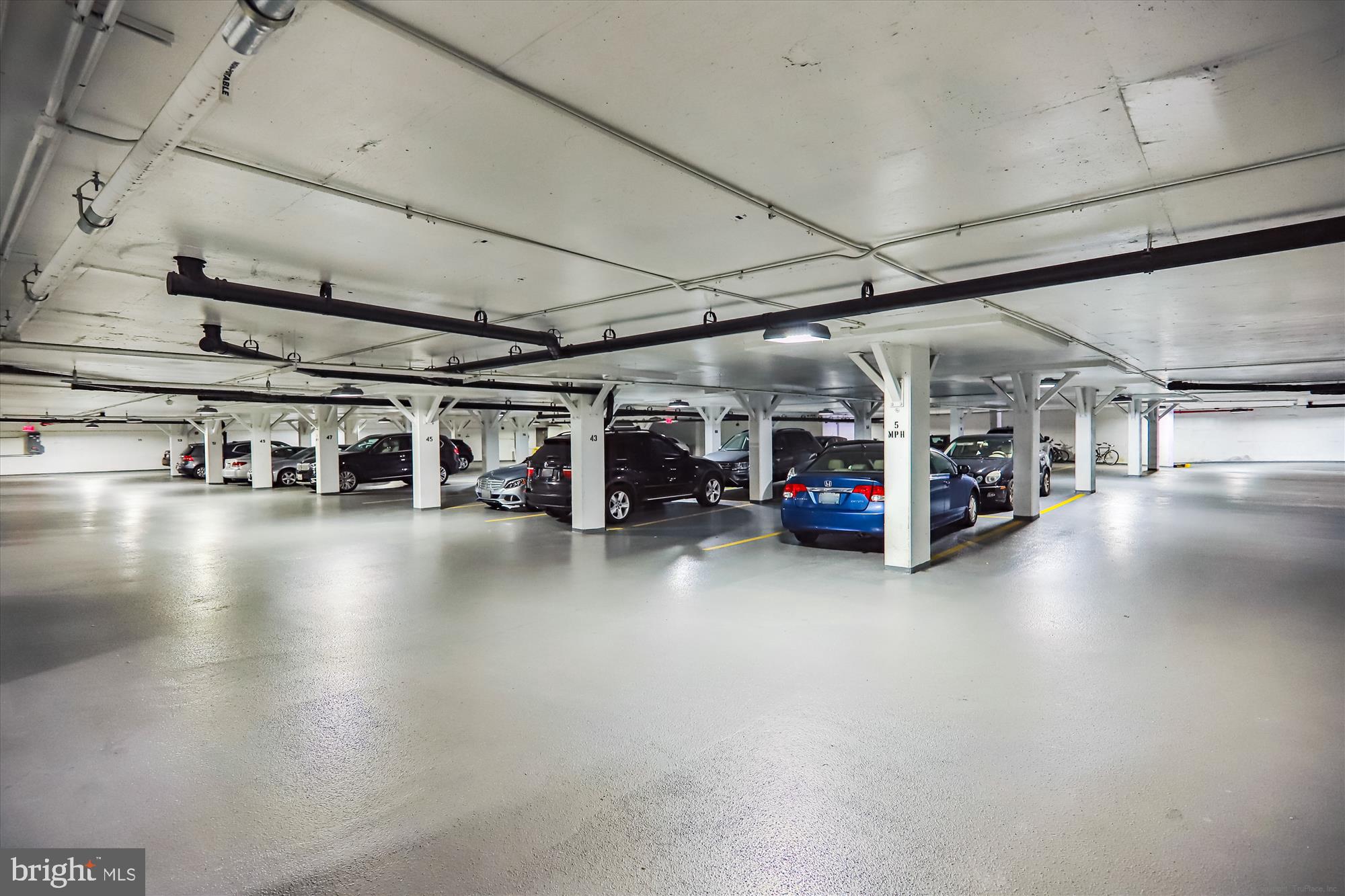 THE KENWOOD - Residential