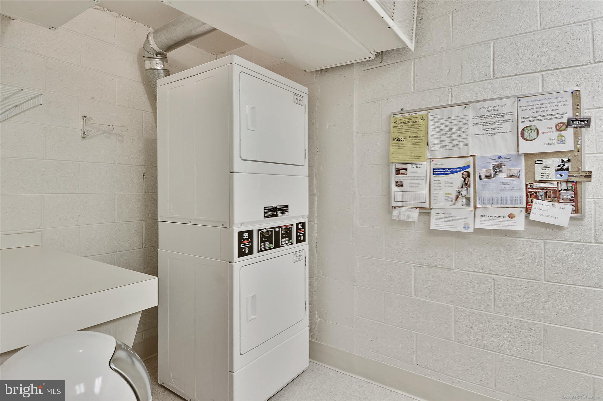 THE KENWOOD - Residential