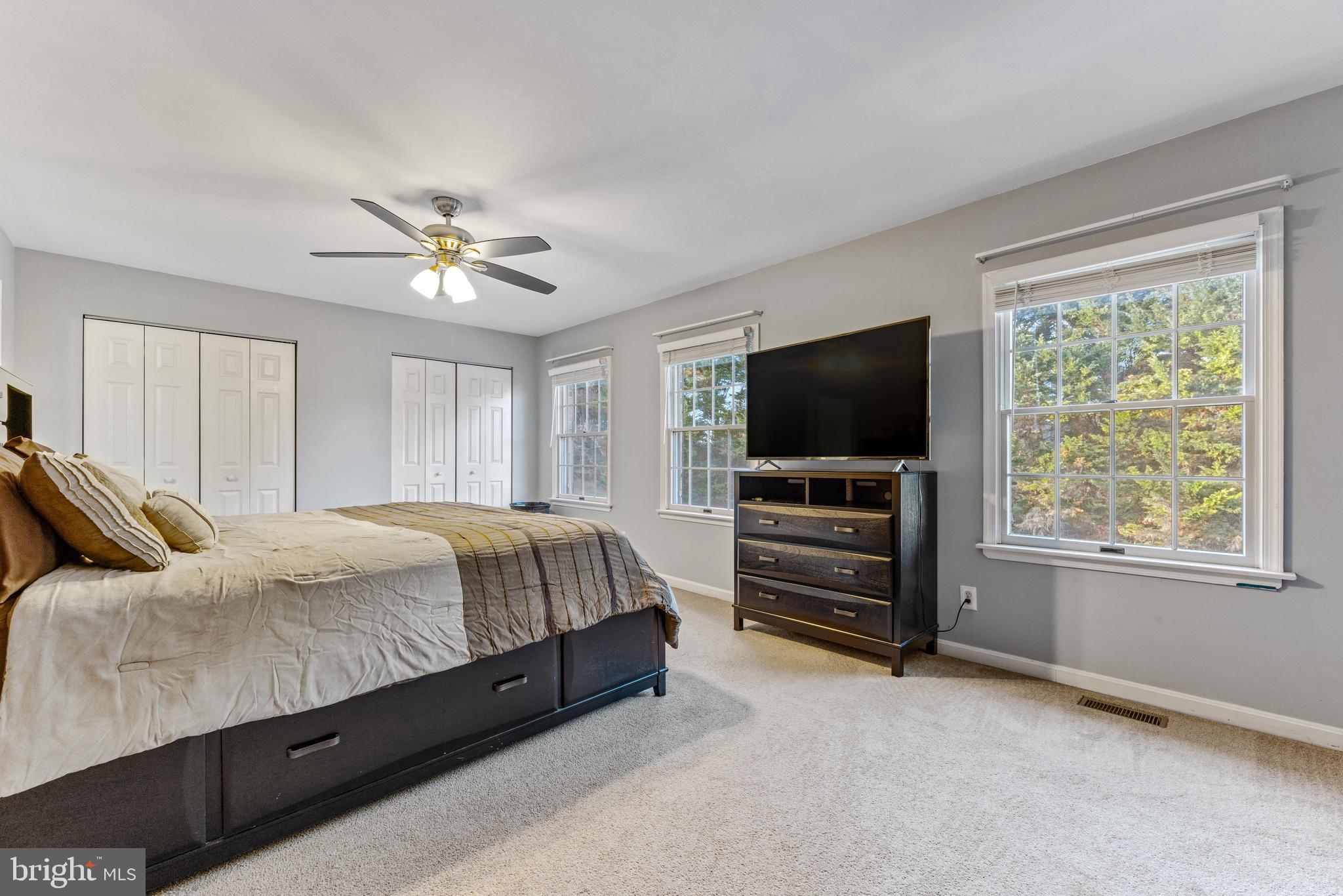 FOXBOROUGH FARMS - Residential