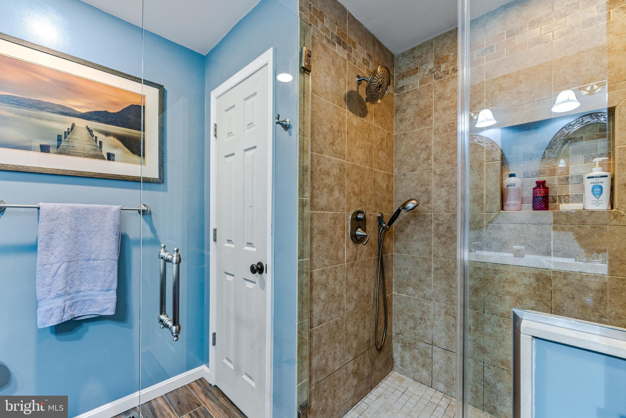 FOXBOROUGH FARMS - Residential