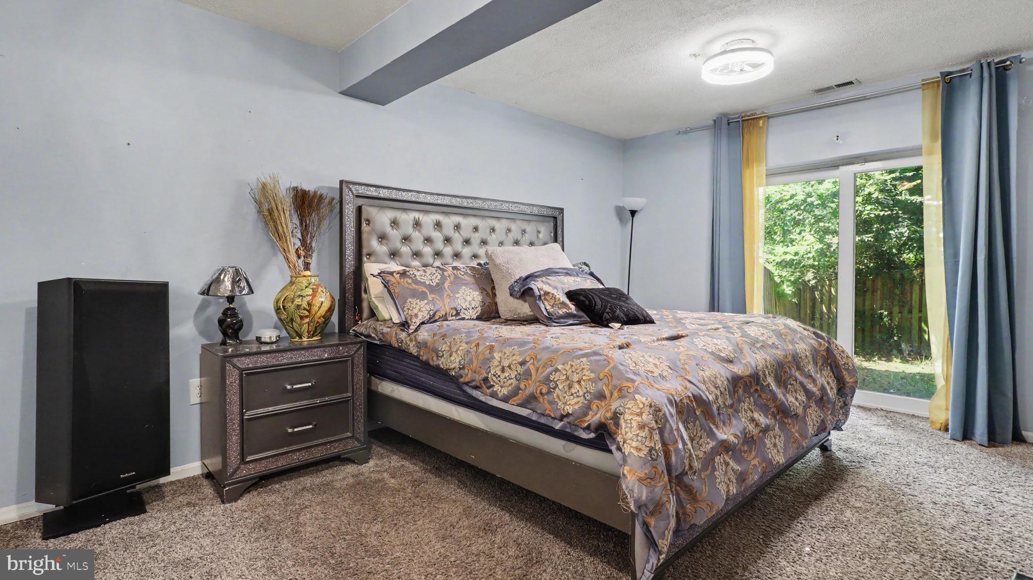 219 HIBISCUS COURT