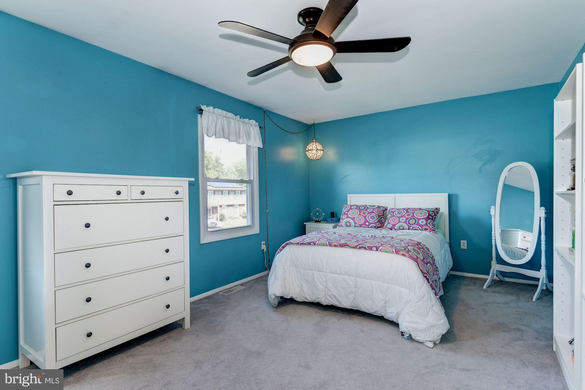 FOUR SEASONS ESTATES - Residential