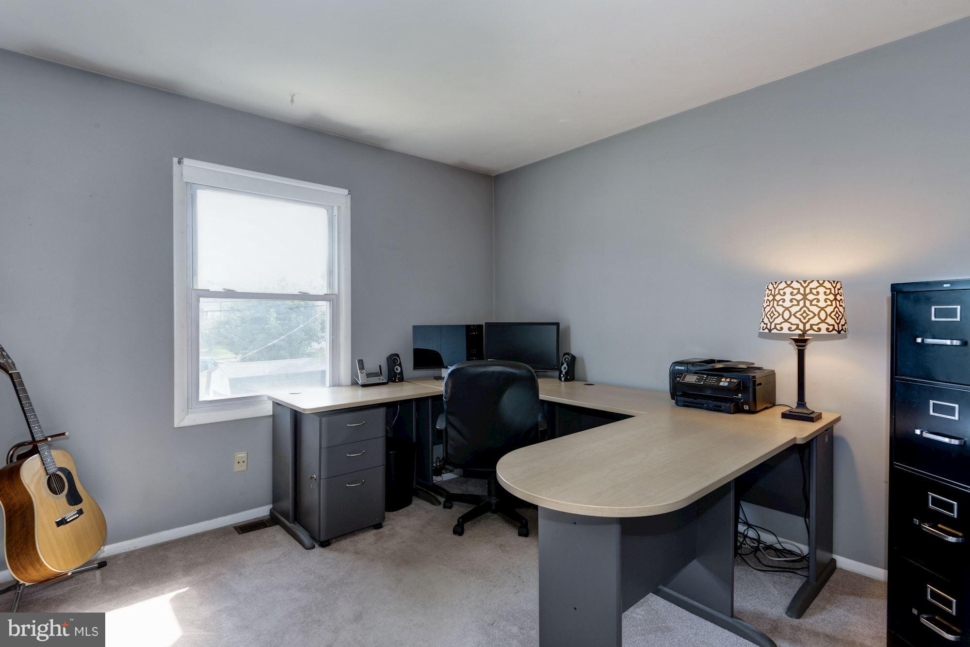 FOUR SEASONS ESTATES - Residential