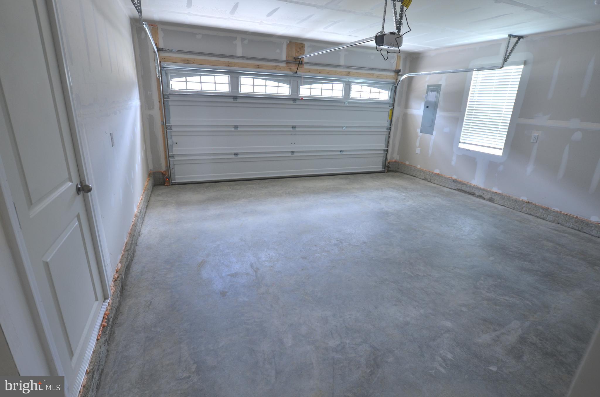 PATAPSCO GLEN - Residential Lease