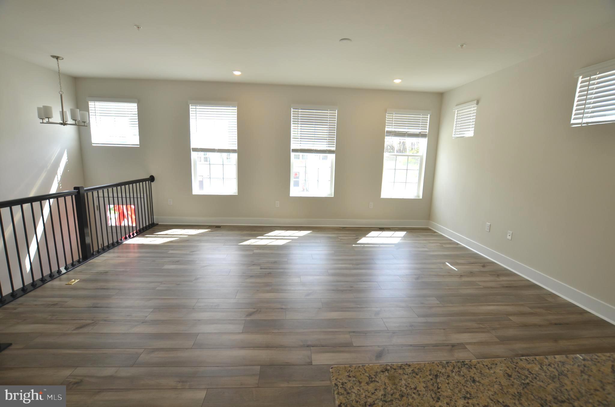 PATAPSCO GLEN - Residential Lease