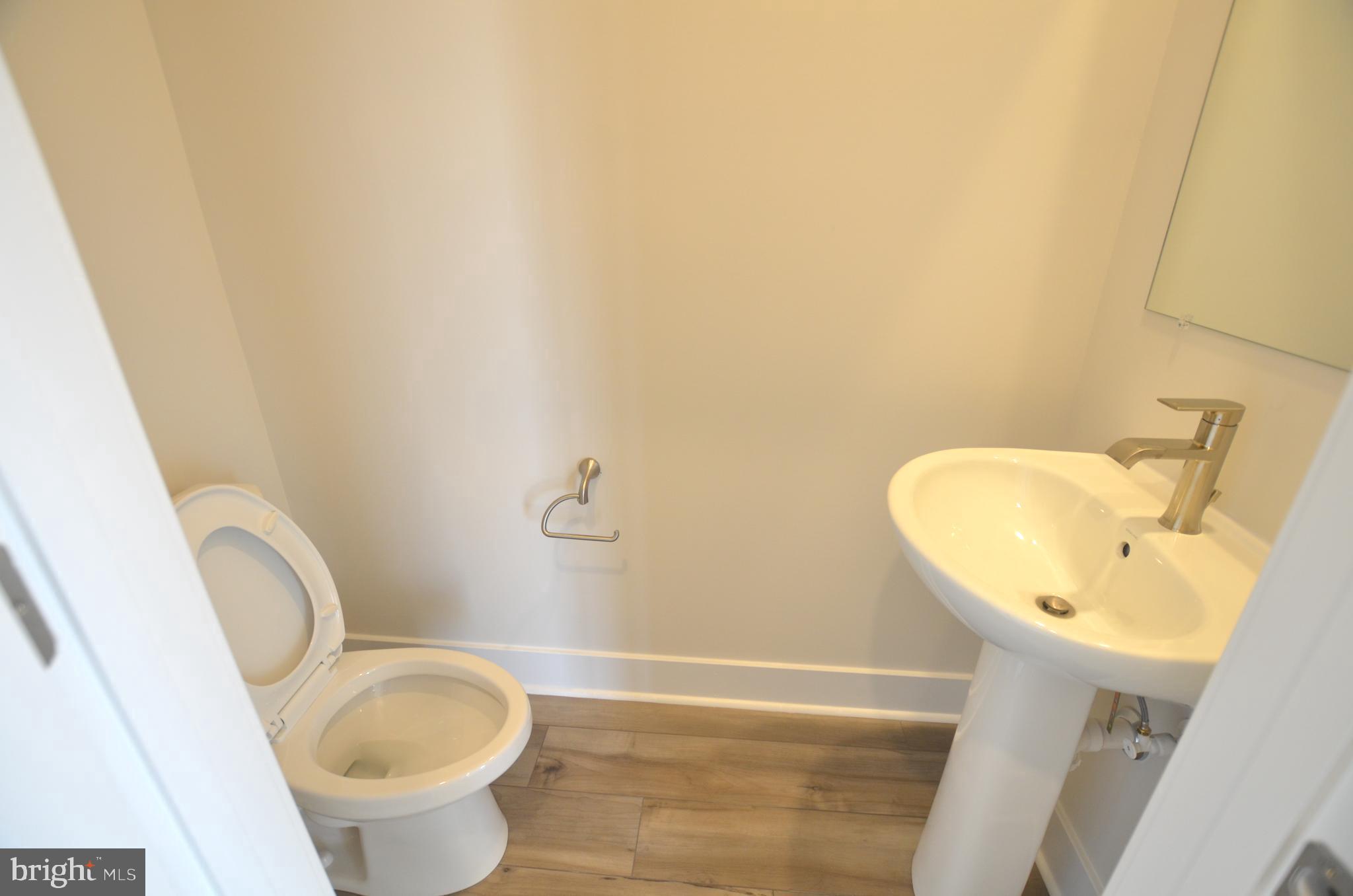 PATAPSCO GLEN - Residential Lease