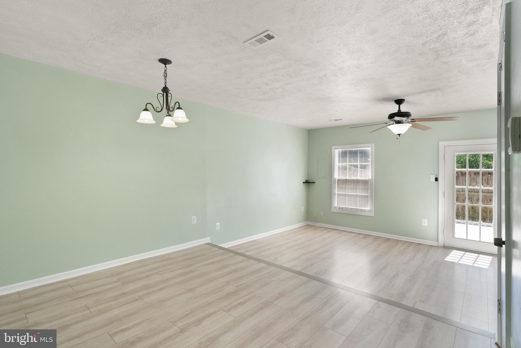 CRESTWOOD VILLAGE - Residential