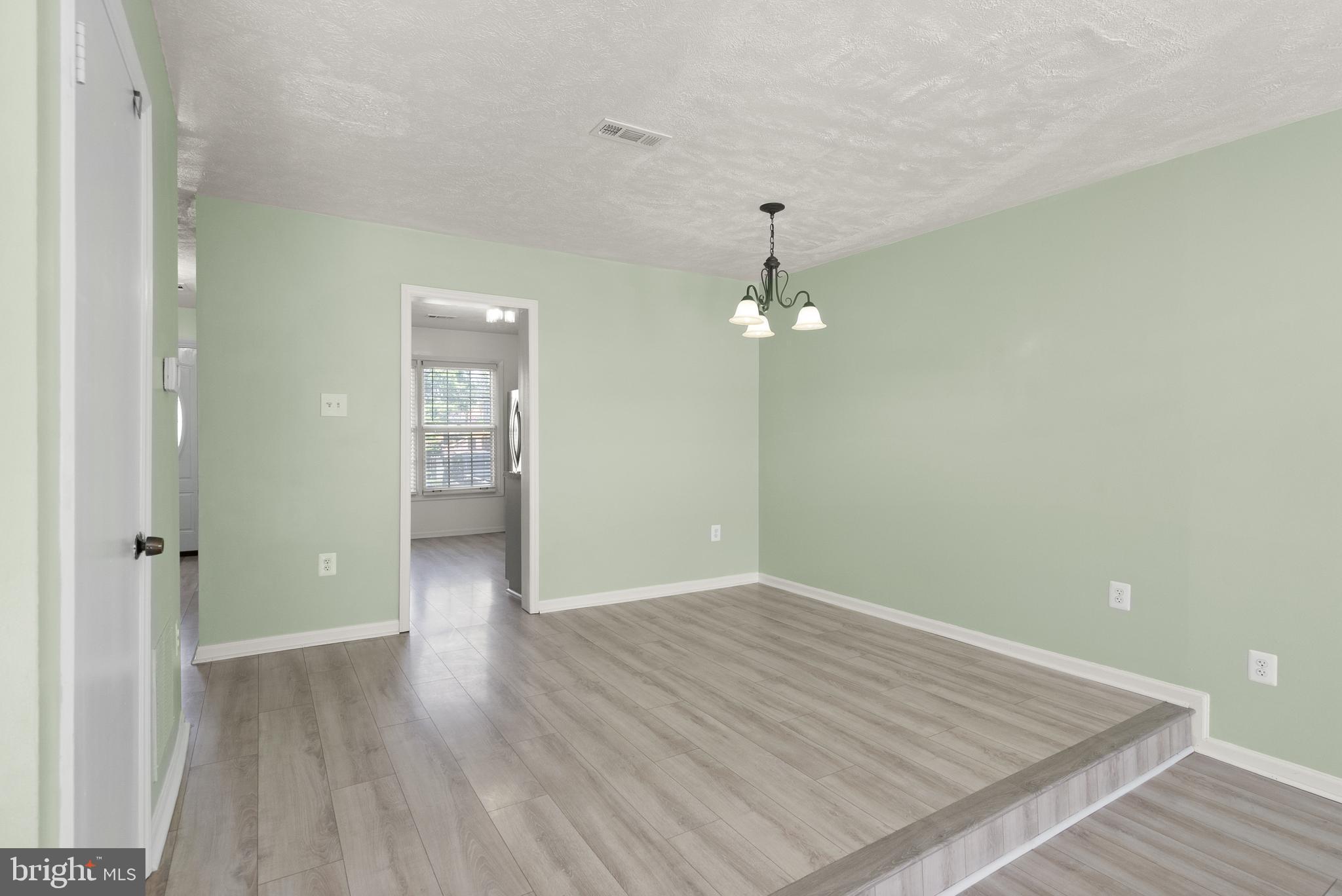 CRESTWOOD VILLAGE - Residential