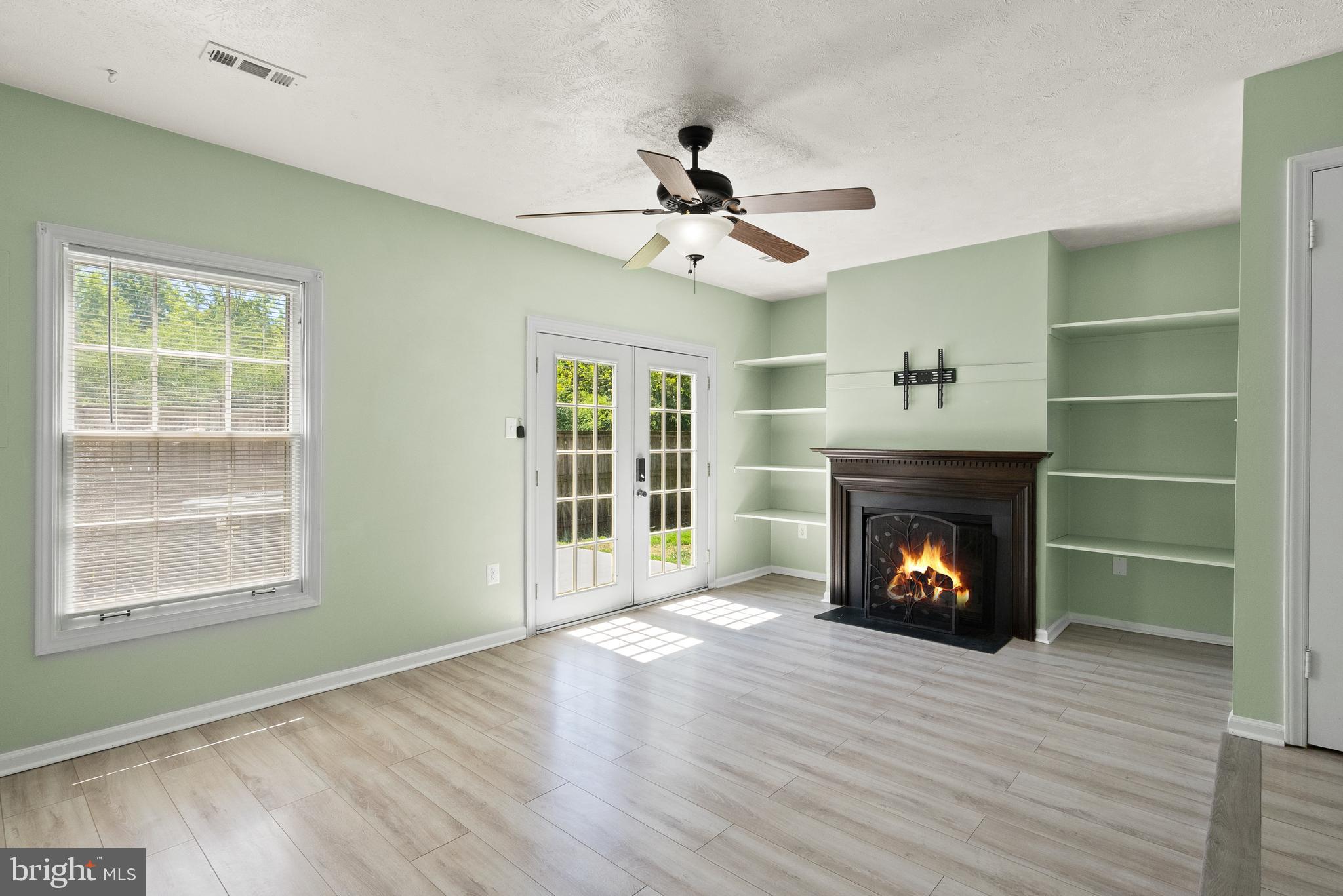 CRESTWOOD VILLAGE - Residential