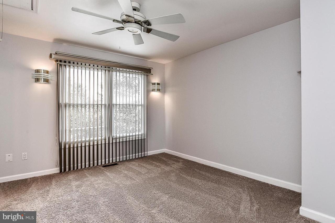 OLD BRIDGE ESTATES - Residential Lease