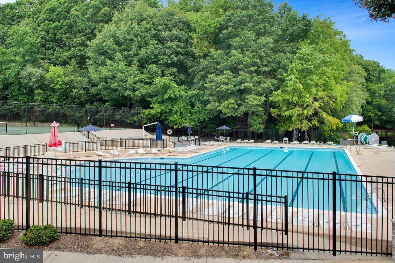 OLD BRIDGE ESTATES - Residential Lease